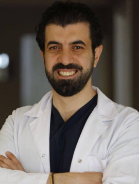 Dr. Emrah Cinik Haartransplantation Istanbul