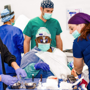 Dr. Christian Bisanga Haartransplantation Brüssel