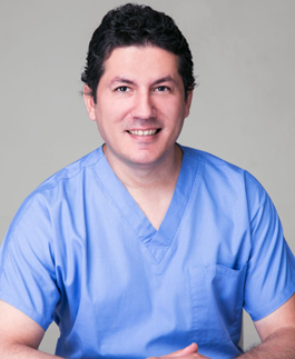 Dr. Zekeriya Kul FUE HAartransplantation Türkei Istanbul