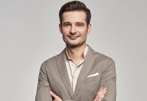 Dr. Artur Kierach Haartransplantation Polen