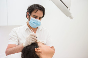 Dr-Eric-Bouhanna Haartransplantation Paris Dr-Eric-Bouhanna Haartransplantation Paris