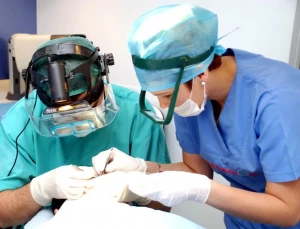 Dr. Melike Kühlaci Transmed Haartransplantation Türkei Istanbul
