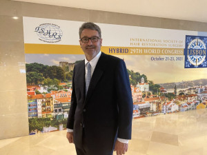 Dr. med. Conradin von Albertini Haartransplantation in der Schweiz Zürich Dr. med. Conradin von Albertini Haartransplantation in der Schweiz Zürich